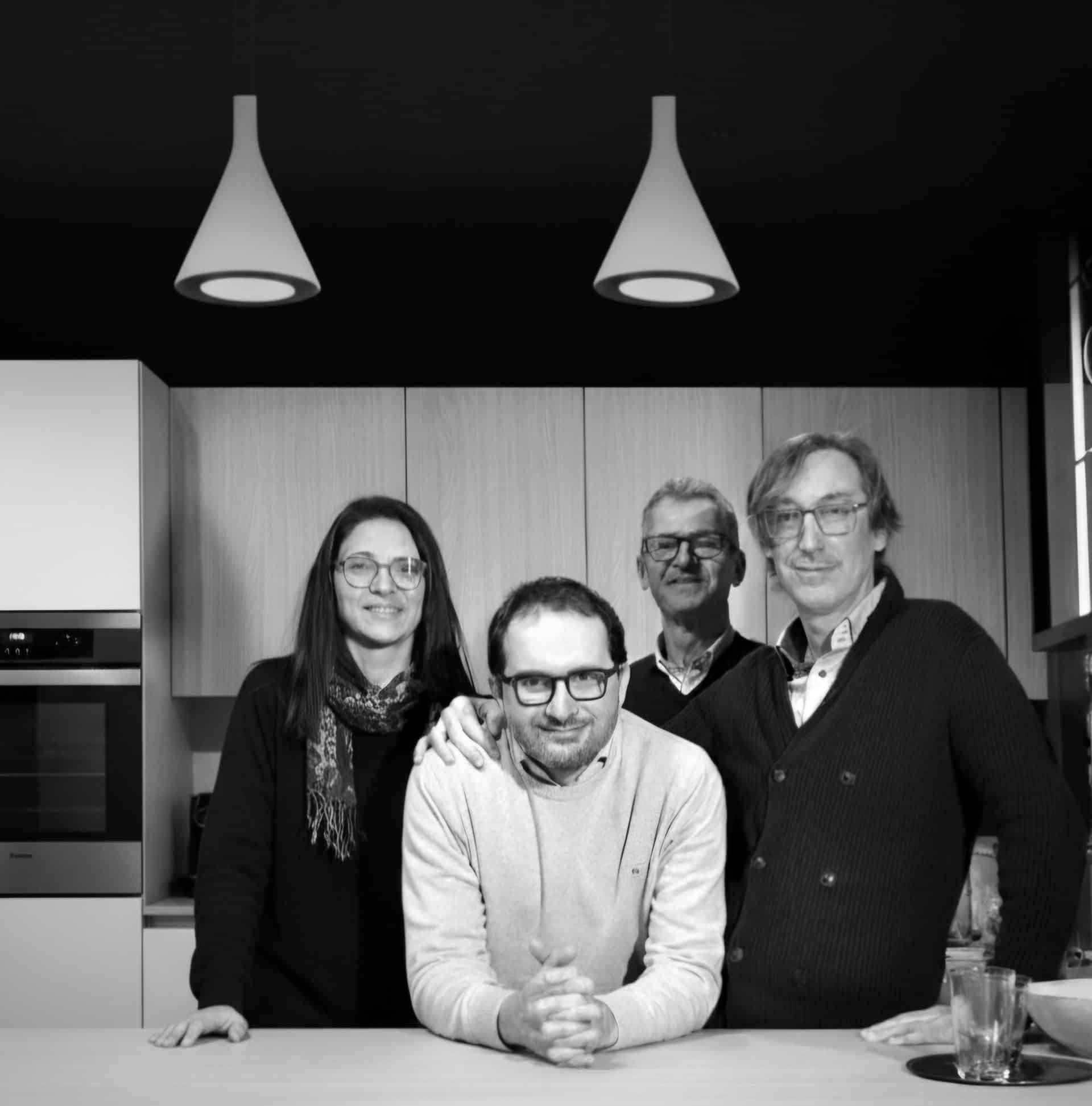 ognistil-chi-siamo1 Ognistil S.r.l. Mobili e Arredamento in Friuli Venezia Giulia - Udine Gorizia Pordenone Trieste